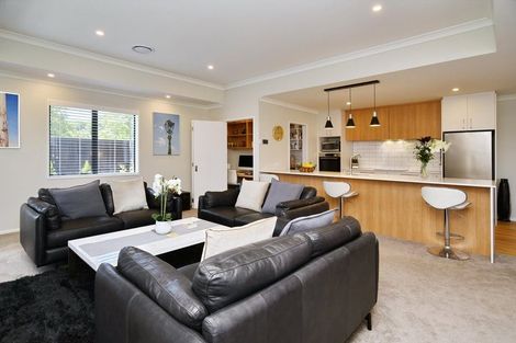 Photo of property in 19 Pembrook Close, Rangiora, 7400