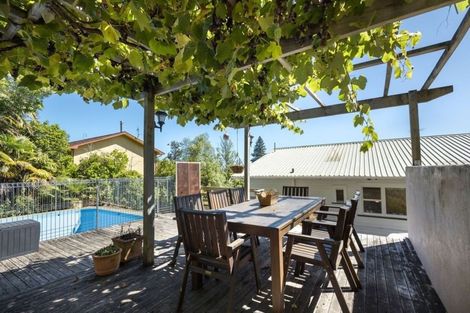 Photo of property in 27 Richmond Avenue, Nelson South, Nelson, 7010