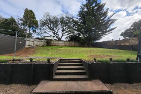 Photo of property in 12 The Glade South, Pukekohe, 2120