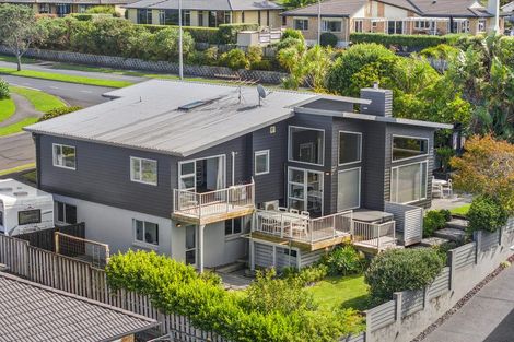 Photo of property in 60 Chesterfield Way, Orewa, 0931