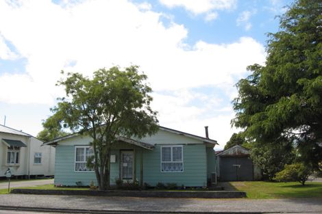 Photo of property in 101 Derby Street, Westport, 7825