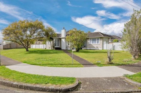 Photo of property in 18 Clyde Street, Levin, 5510