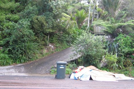 Photo of property in 179 Woodlands Park Road, Titirangi, Auckland, 0604