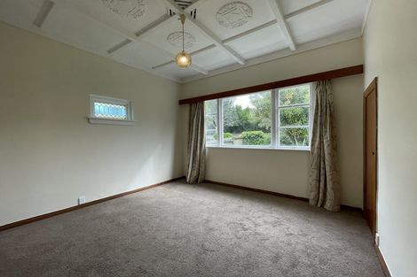 Photo of property in 492 Blockhouse Bay Road, Blockhouse Bay, Auckland, 0600
