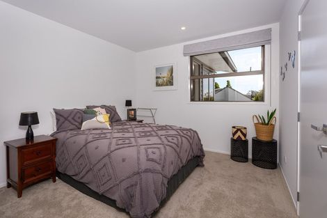 Photo of property in 18c Montana Place, Merrilands, New Plymouth, 4312