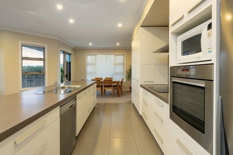 Photo of property in 56 Rexford Heights, Pyes Pa, Tauranga, 3112