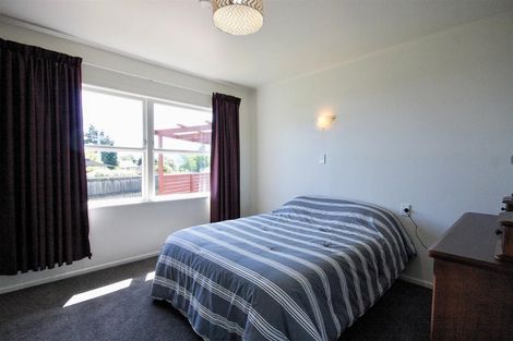 Photo of property in 5 Porikapa Road, Owhata, Rotorua, 3010