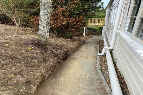 Photo of property in 128 Trelissick Crescent, Ngaio, Wellington, 6035