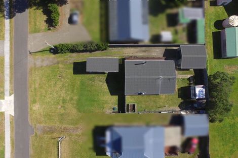 Photo of property in 65 Himatangi Street, Himatangi Beach, Foxton, 4891