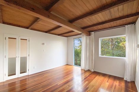 Photo of property in 221 Titirangi Road, Titirangi, Auckland, 0604