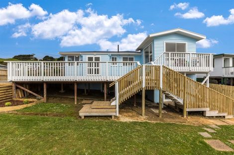 Photo of property in 79 Driver Crescent, Cannons Creek, Porirua, 5024