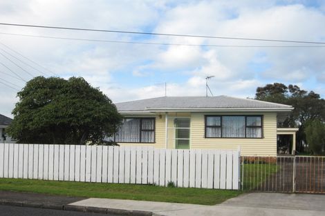 Photo of property in 18 Hooks Road, Manurewa, Auckland, 2102