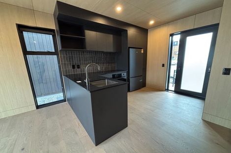 Photo of property in 21a O'meara Street, Swanson, Auckland, 0614