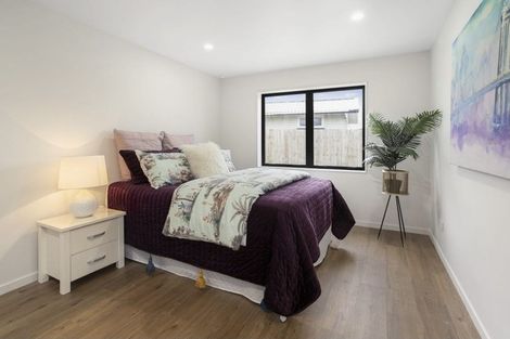 Photo of property in 4181a Great North Road, Glen Eden, Auckland, 0602