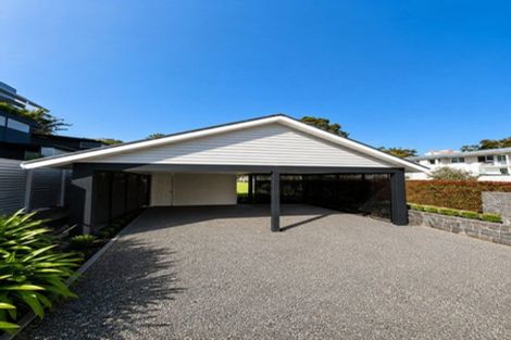 Photo of property in 55 Stanley Point Road, Stanley Point, Auckland, 0624