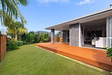 Photo of property in 55 Athenree Road, Athenree, Katikati, 3177