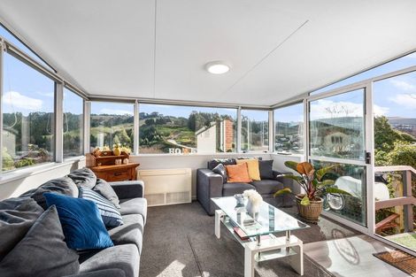 Photo of property in 79 Hocken Street, Kenmure, Dunedin, 9011