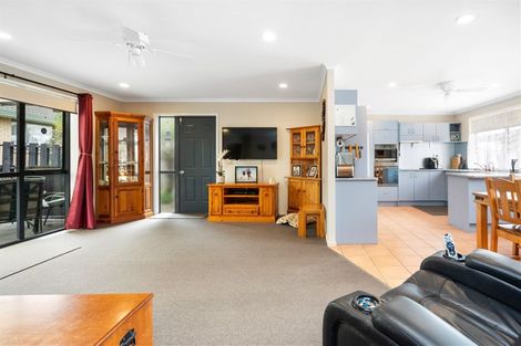Photo of property in 8 Elm Place, Tikipunga, Whangarei, 0112
