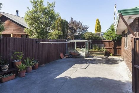 Photo of property in 36 Lowry Avenue, Redwood, Christchurch, 8051