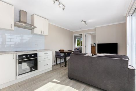 Photo of property in 2 Raroa Place, Pukerua Bay, 5026