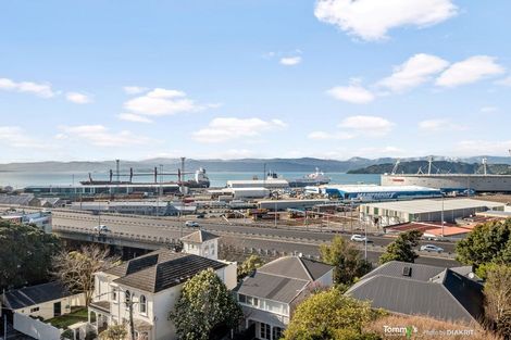 Photo of property in Newman Court Apartments, 2 Newman Terrace, Thorndon, Wellington, 6011