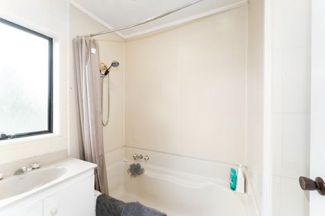 Photo of property in 1/24 Leven Lane, Totara Heights, Auckland, 2105