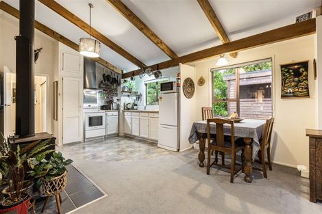 Photo of property in 43 Lonely Track Road, Fairview Heights, Auckland, 0632