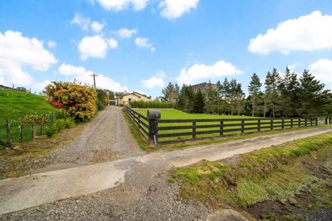Photo of property in 3110 Mountain Road, Midhirst, Stratford, 4394