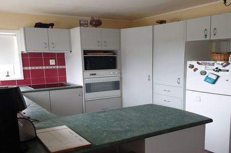 Photo of property in 1 Belgium Street, Waiuku, 2123