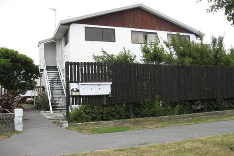 Photo of property in 5/9 Newnham Terrace, Upper Riccarton, Christchurch, 8041