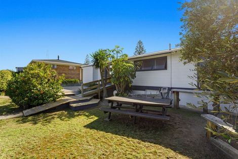 Photo of property in 220 Ocean Road, Ohope, 3121