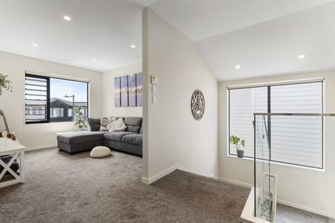 Photo of property in 10 Hato Road, Hobsonville, Auckland, 0616