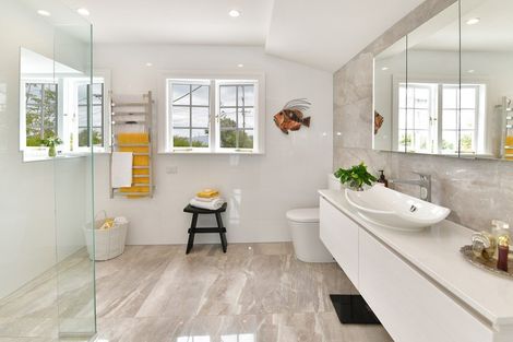 Photo of property in 44 Vipond Road, Stanmore Bay, Whangaparaoa, 0932