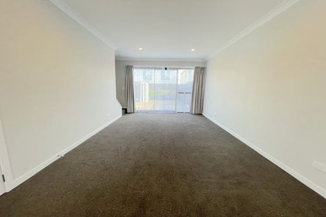 Photo of property in 61 Glidepath Road, Hobsonville, Auckland, 0616