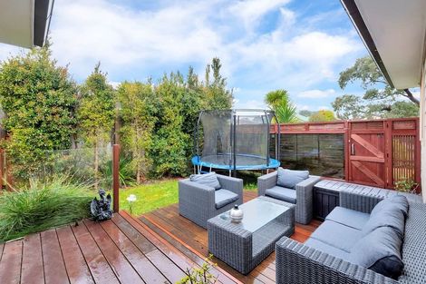 Photo of property in 9 Urlich Drive, Ranui, Auckland, 0612