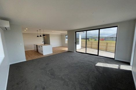 Photo of property in 41 Pasture Way, Papamoa, 3118