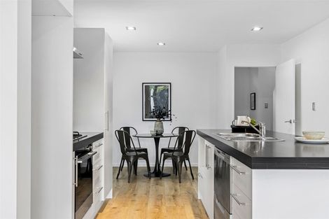 Photo of property in 39d Whitmore Street, Edgeware, Christchurch, 8013