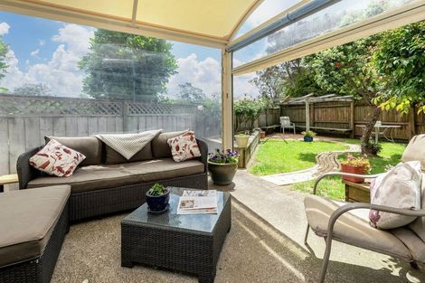 Photo of property in 47 Corta Bella Place, Golflands, Auckland, 2013