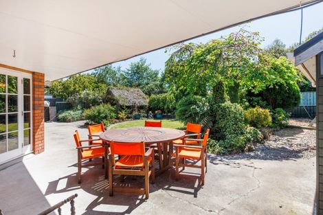 Photo of property in 96 John F Kennedy Drive, Milson, Palmerston North, 4414