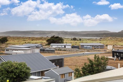 Photo of property in 17 Westside Road, Port Waikato, Tuakau, 2695