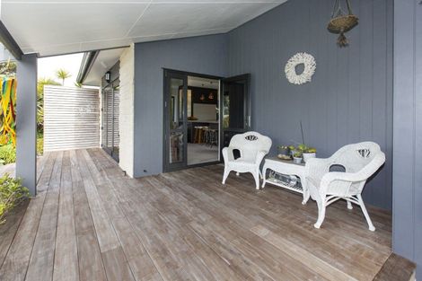 Photo of property in 36 Ripiro Drive, Baylys Beach, Dargaville, 0377