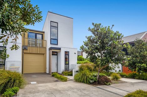 Photo of property in 13 Isitt Road, Hobsonville, Auckland, 0616