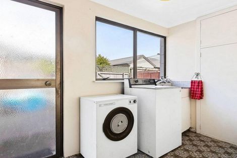 Photo of property in 156 Pages Road, Wainoni, Christchurch, 8061