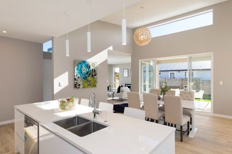 Photo of property in 13 Floyd Road, Riverhead, 0820