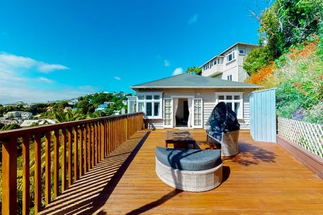 Photo of property in 4 Raroa Crescent, Northland, Wellington, 6012