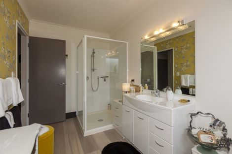 Photo of property in 17 Consort Close, Paraparaumu Beach, Paraparaumu, 5032