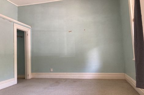 Photo of property in 32 Mein Street, Newtown, Wellington, 6021