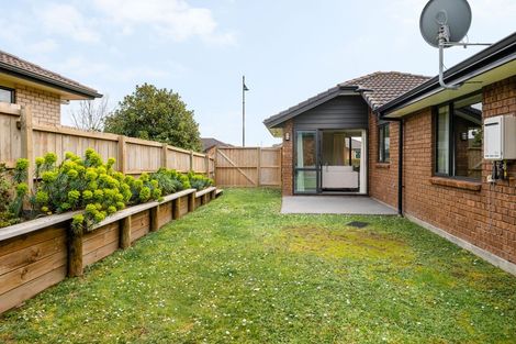 Photo of property in 102 Barrington Drive, Huntington, Hamilton, 3210