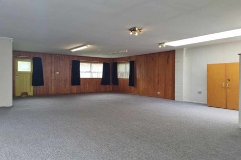 Photo of property in 5a Burgess Hill Road, Burgess Park, New Plymouth, 4371