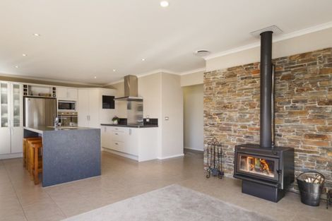 Photo of property in 10 Doncaster Court, Awapuni, Palmerston North, 4412